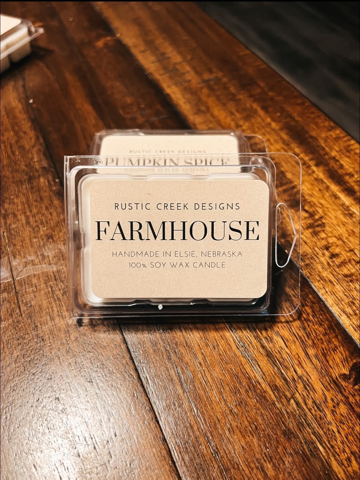 Farmhouse (Amber & Driftwood)